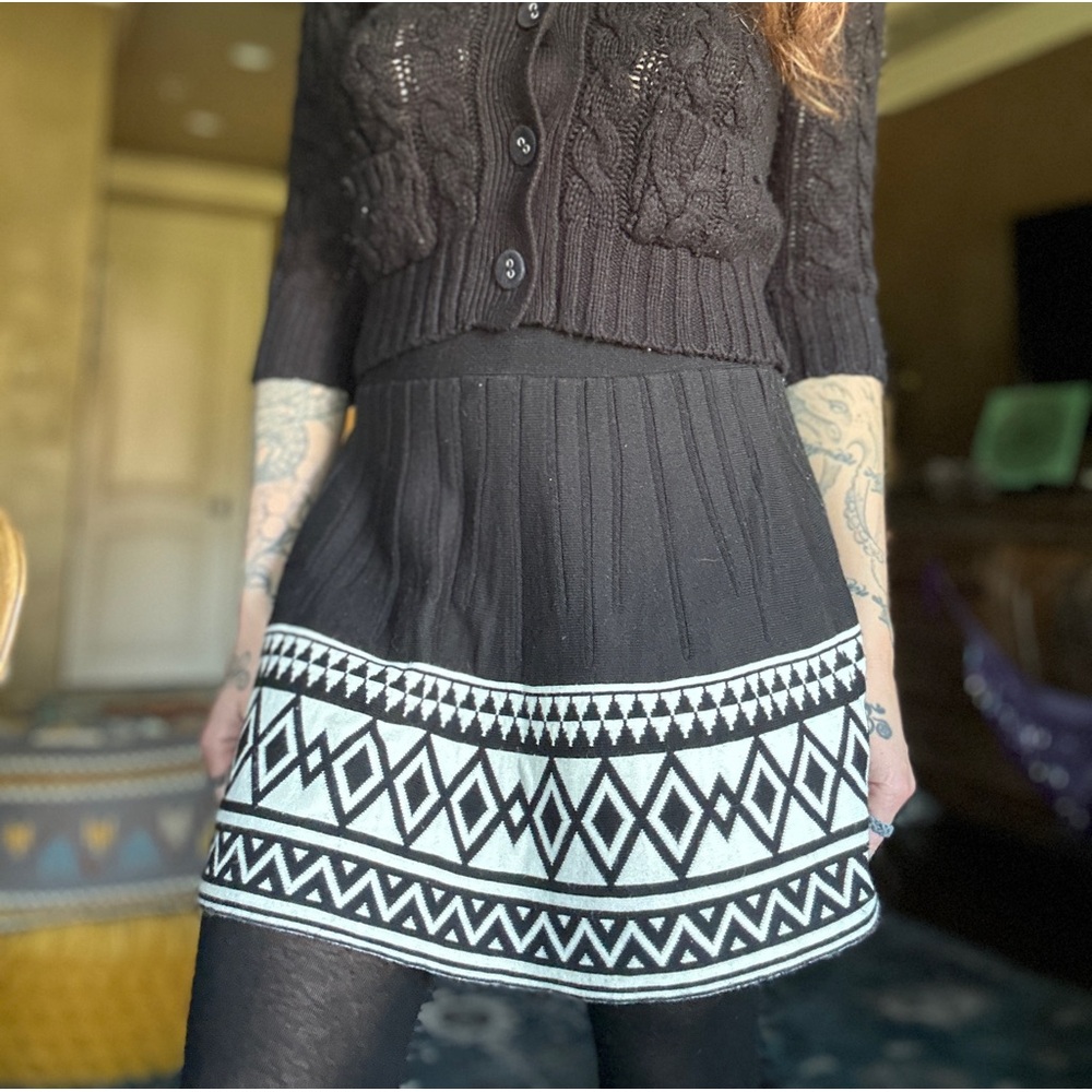 Black and White Patterned Skirt